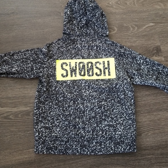 Nike hoodie - Picture 2 of 2